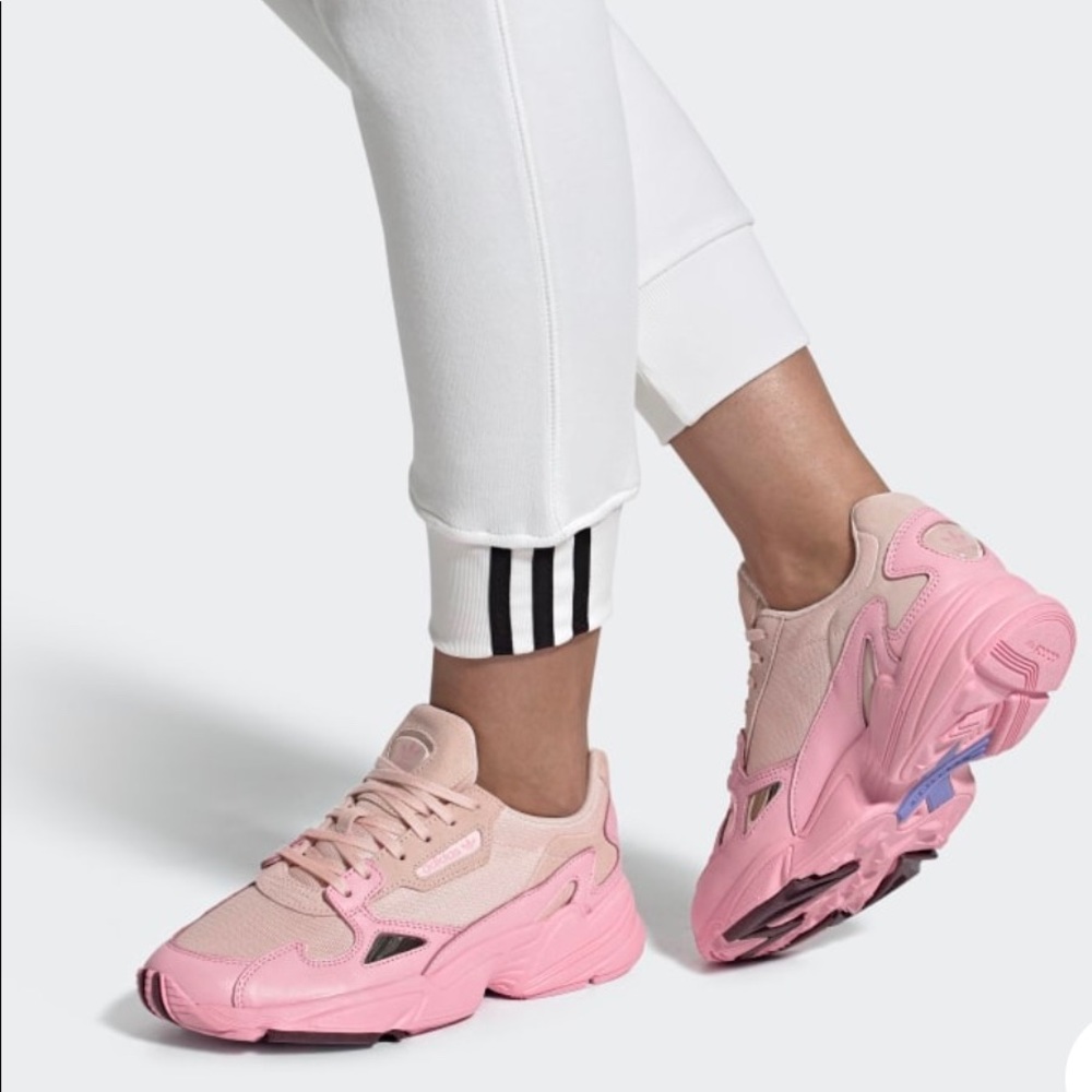 ❌SOLD❌ADIDAS Original Falcon Chunky '90s-inspired - Picture 1 of 8